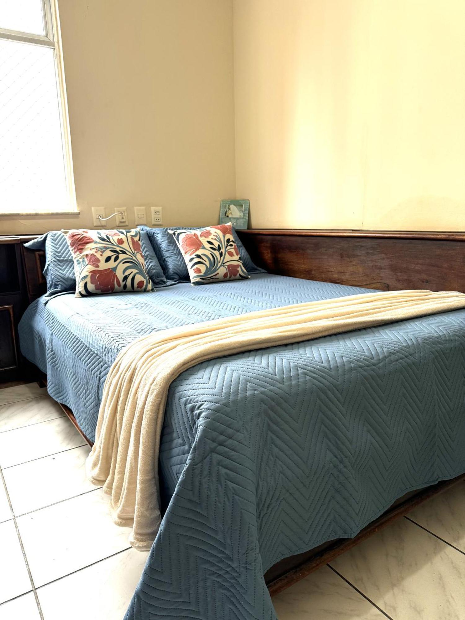 Apartment Cantinho Da Carol - Pituba - Localizacao Perfeita!